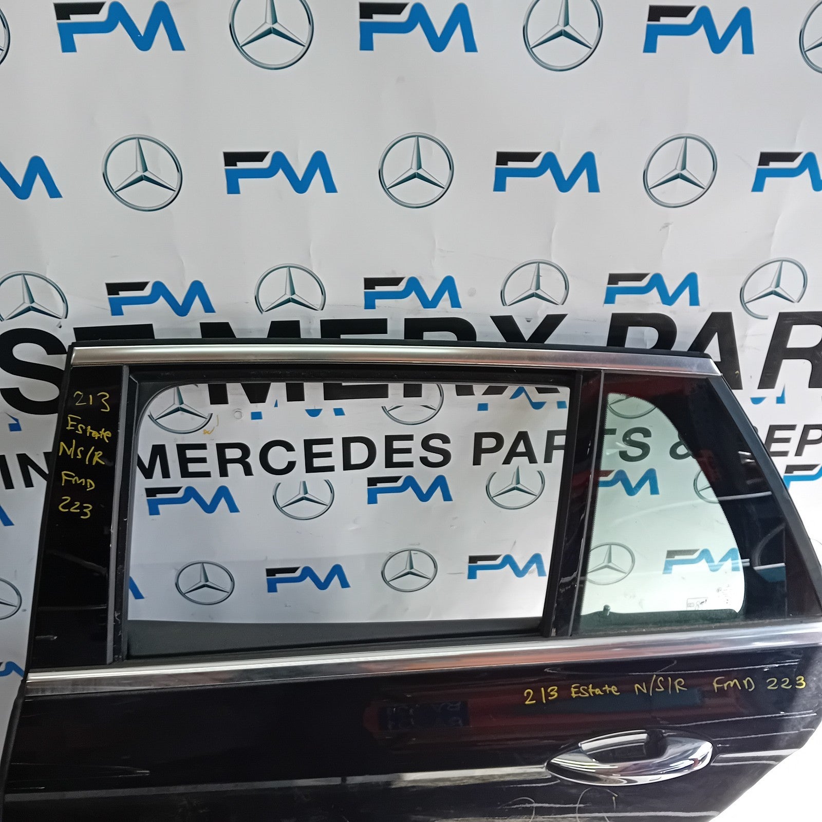 MERCEDES E-CLASS W213 EST PASSENGER REAR DOOR NSR BLACK 2016 ON COMPLETE FMD223