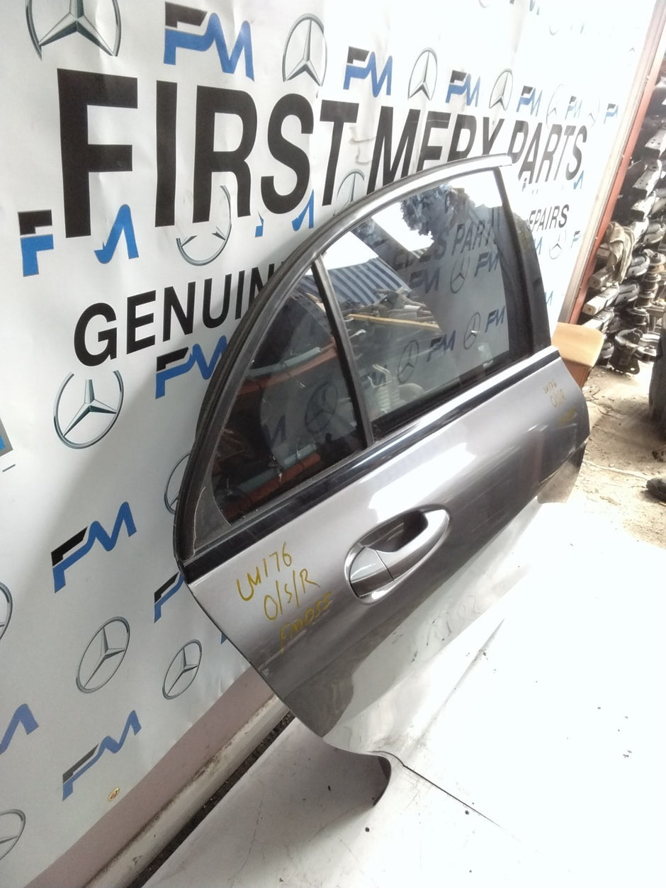 MERCEDES BENZ  A-CLASS W176 DRIVER SIDE REAR DOOR N/S/R COMPLETE GREY FMD55