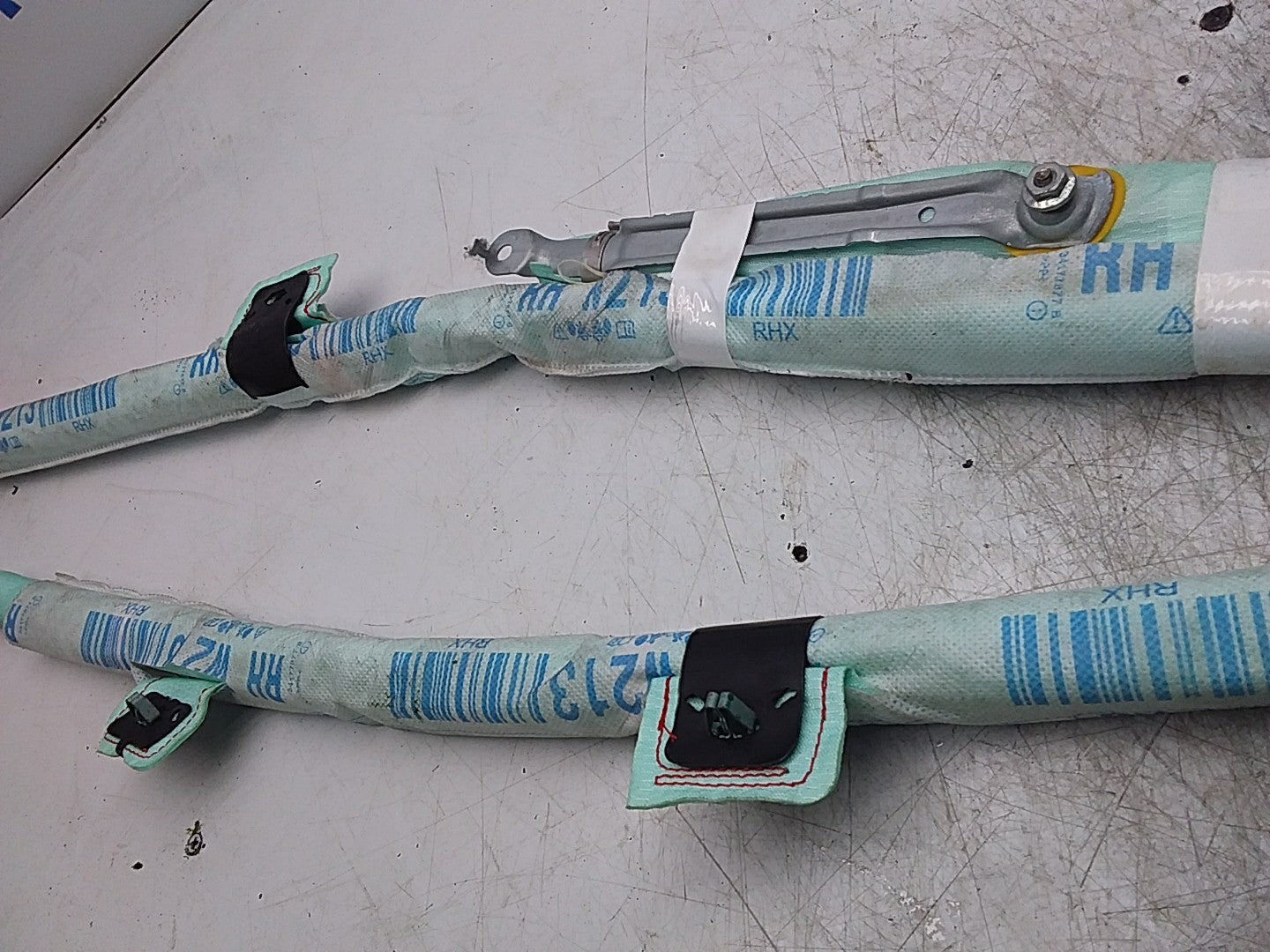 MERCEDES E-CLS W213 SLN CURTAIN ROOF AIRBAG  RIGHT DRIVERSIDE A2138601002 FMR221