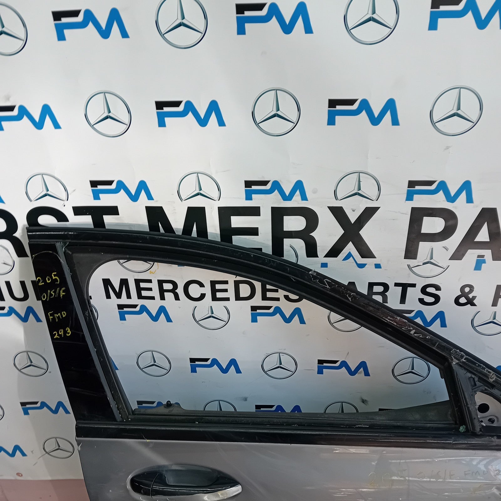 MERCEDES C-CLASS W205 DRIVER FRONT DOOR OSF SILVER 2014 ON COMPLETE FMD293