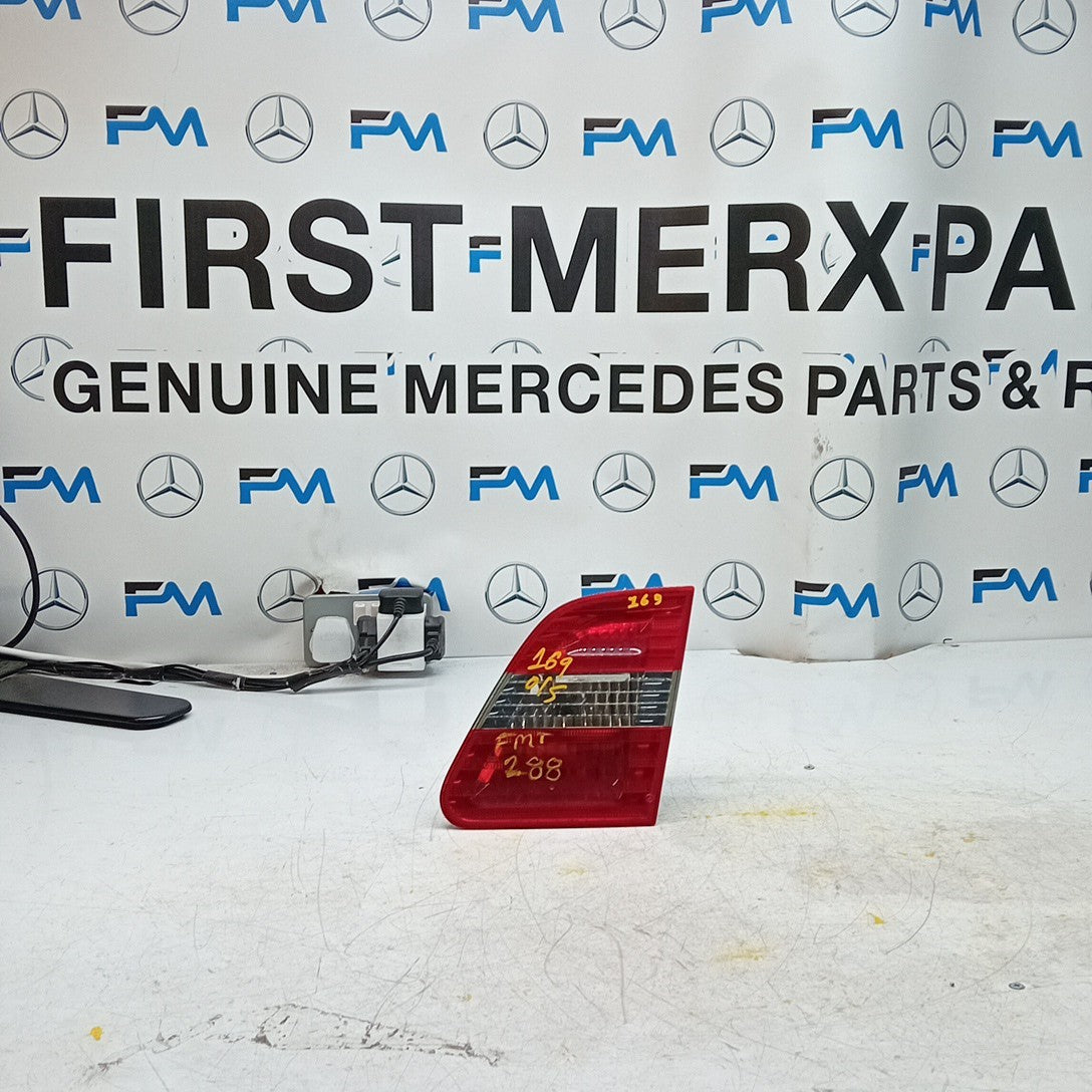 MERCEDES A-CL W169 DRIVER RIGHT  REAR TAIL LIGHT A1698201664 2004-12 FMT288