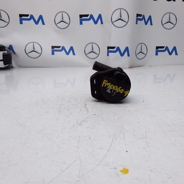 Mercedes E-CLASS W211 ELECTRIC COOLANT WATER PUMP A2118350028 FM00604