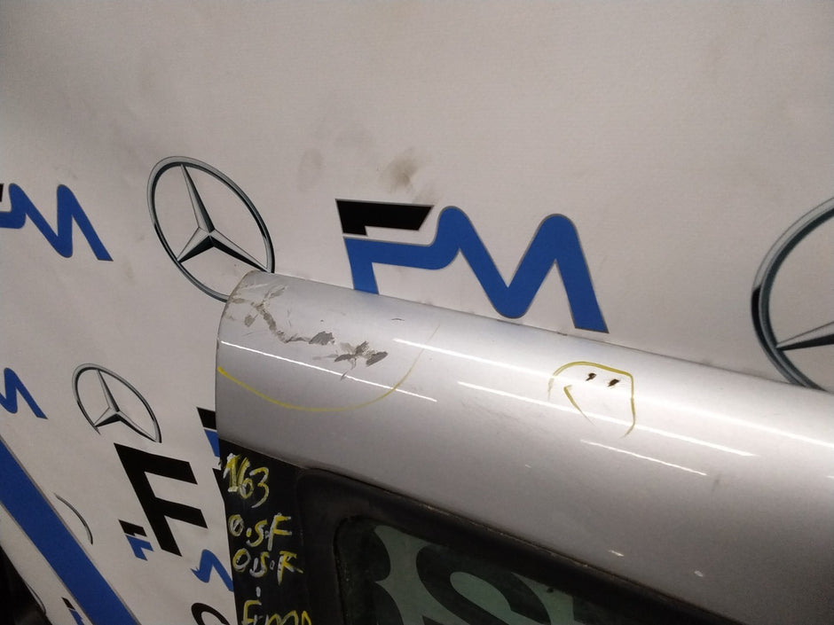 MERCEDES M-CLASS W163  DRIVER FRONT DOOR OSF GREY 1997-05 FMD574
