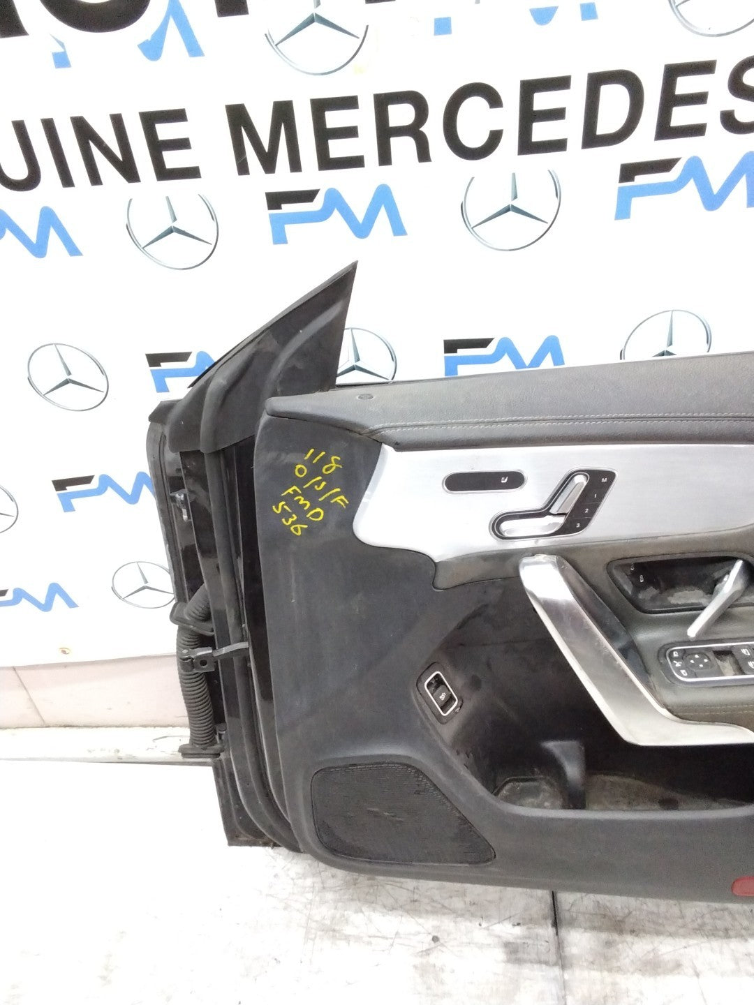 MERCEDES CLA W118  DRIVER FRONT DOOR OSF BLACK 2019-23 COMPLETE FMD536