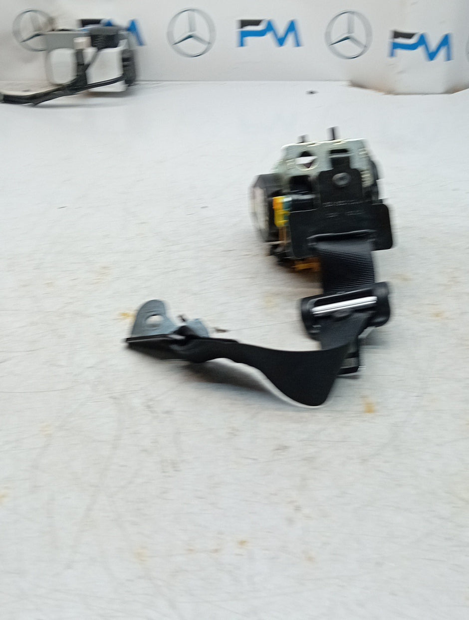MERCEDES BENZ E-CLASS W213 SEAT BELT REAR PASSENGER A2138602785 BLACK FM001232