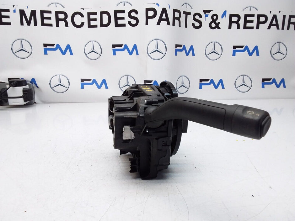 Mercedes  A-CLASS W177 INDICATOR/WIPER GEAR SELECT + SQUIB 10139371 2018 FM00530