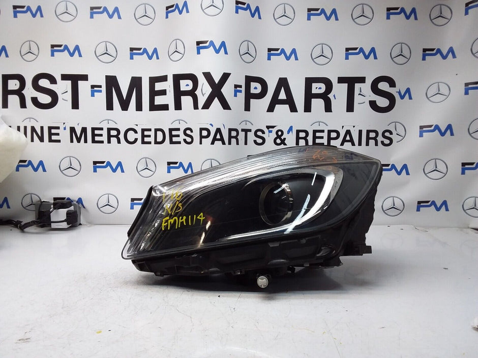 2016 MERCEDES A-CLASS W176 HEADLIGHT PASSENGER NS A1768202961 FMH114 (Damaged)