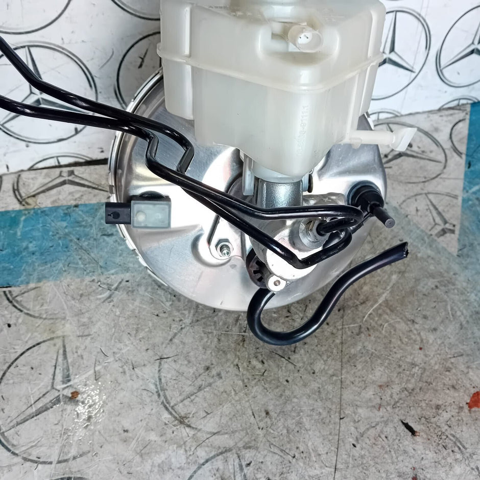 MERCEDES BENZ E-CLASS W213 BRAKE SERVO BOOSTER MASTER CYLINDER A2134300530