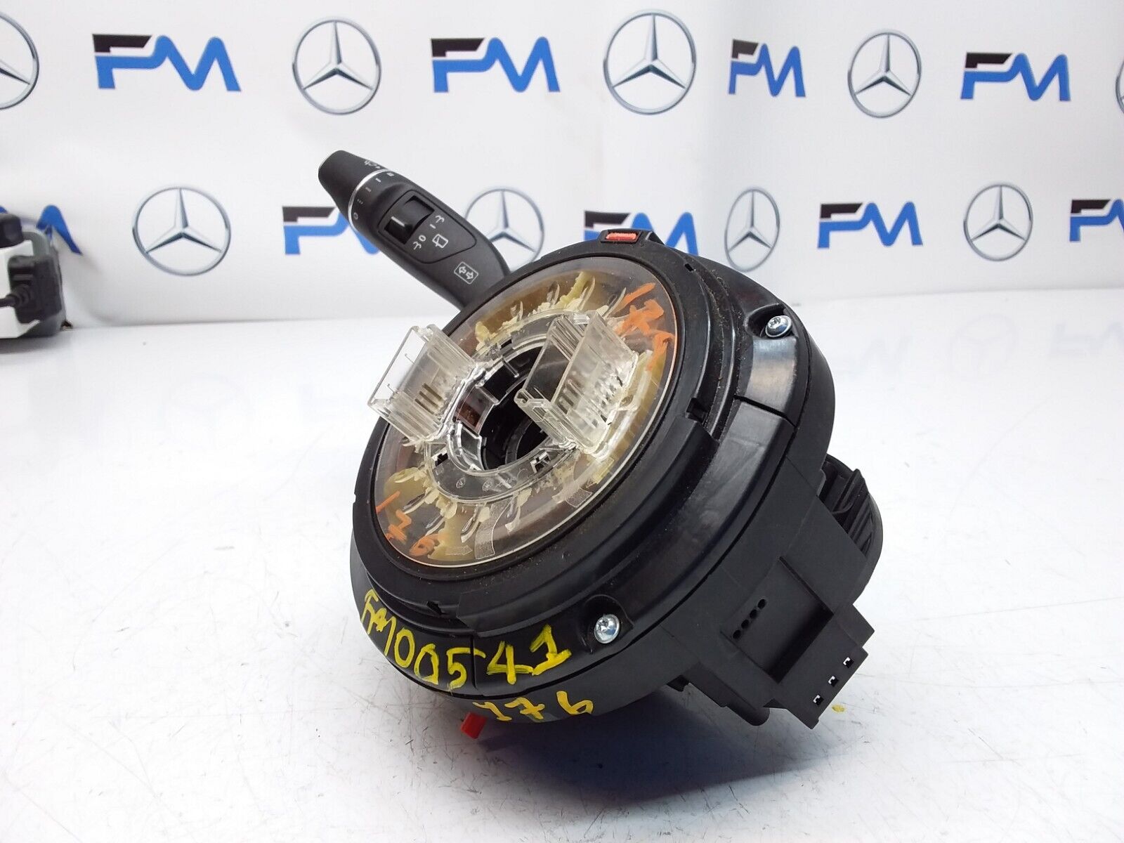 Mercedes  GLA W156 INDICATOR/WIPER GEAR SELECT + SQUIB  2015 FM00541