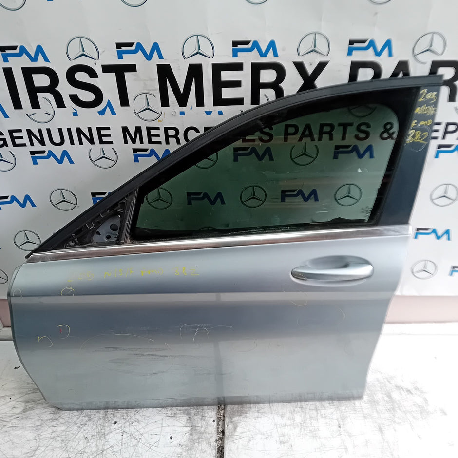 MERCEDES C-CLASS W205 PASSENGER FRONT DOOR NSF 2014 ON COMPLETE FMD382