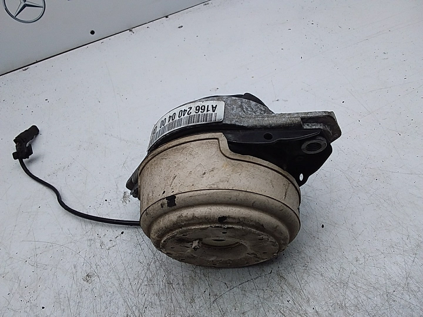 MERCEDES BENZ  GLE  W166  ENGINE MOUNT RIGHT OS A1662400400 FMR361