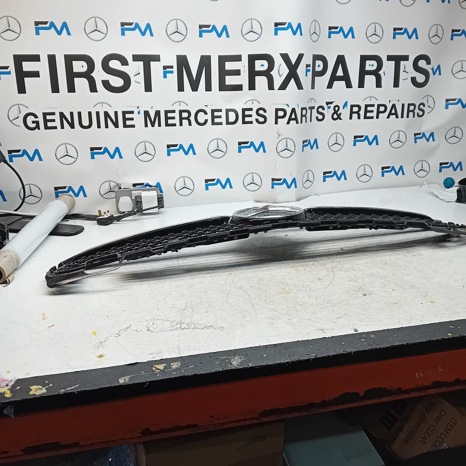 MERCEDES BENZ C-CLASS W206 FRONT GRILL A2068882100 FM001475