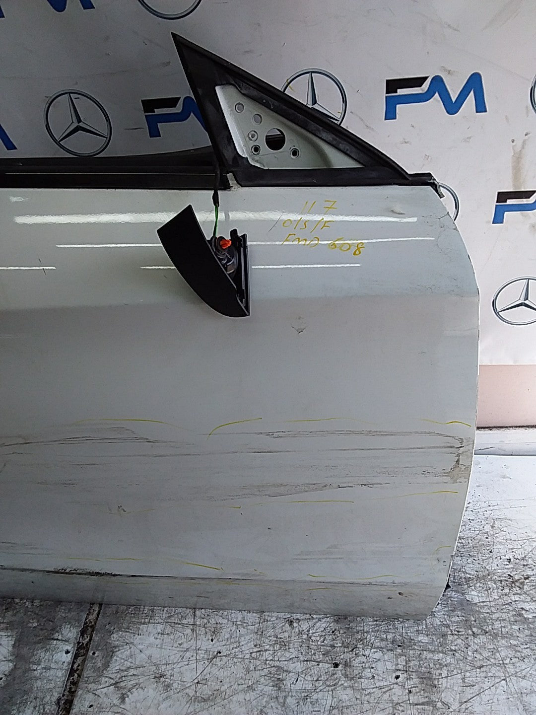 MERCEDES BENZ  CLA C117  DRIVER FRONT DOOR OSF WHITE 2013-19  FMD608