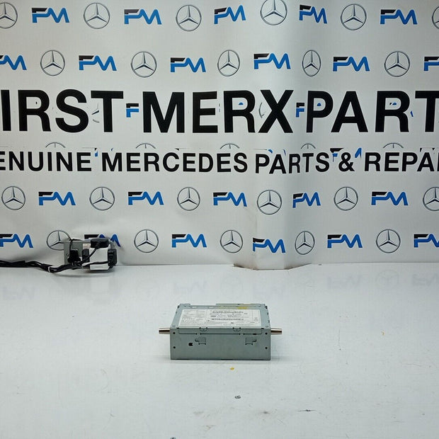 MERCEDES - BENZ E - CLASS W213 2017 RADIO SAT NAV HEAD UNIT  A2139004316 FM00298