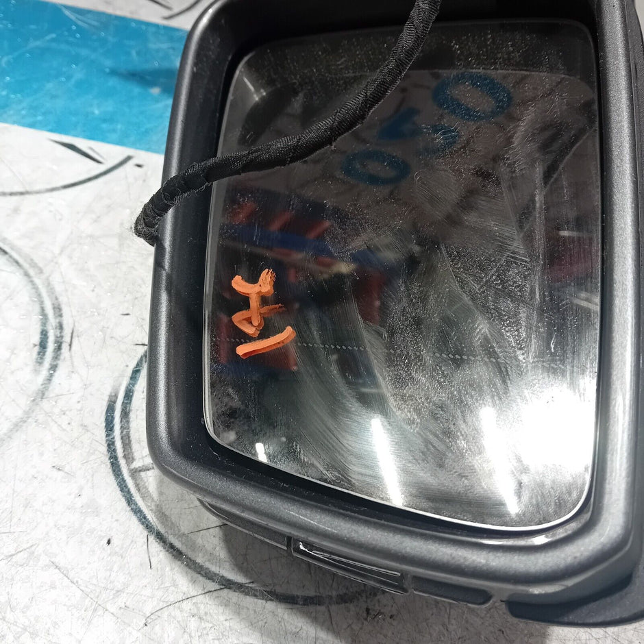 MERCEDES-BENZ W176 WING MIRROR   POWER FOLD PASSENGER LEFT NSF 2012-18