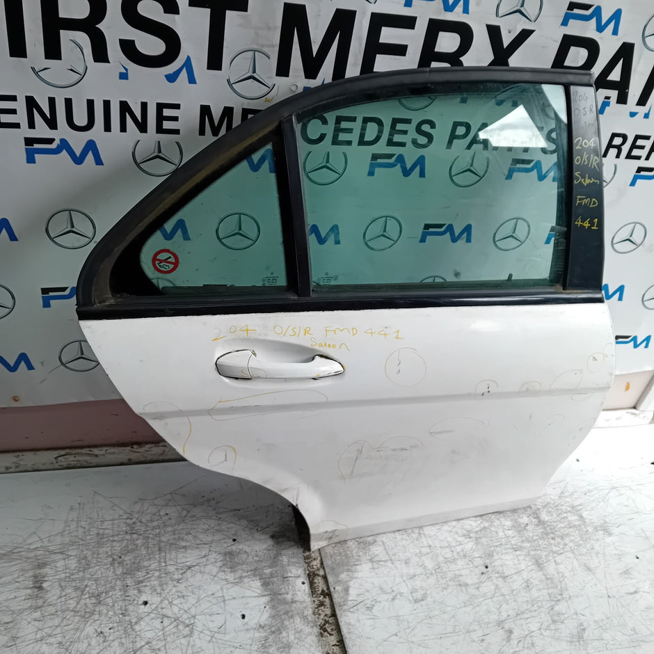 MERCEDES C-CLASS W204 SLN DRIVER REAR DOOR OSR WHITE 2008-2014 COMPLETE FMD441