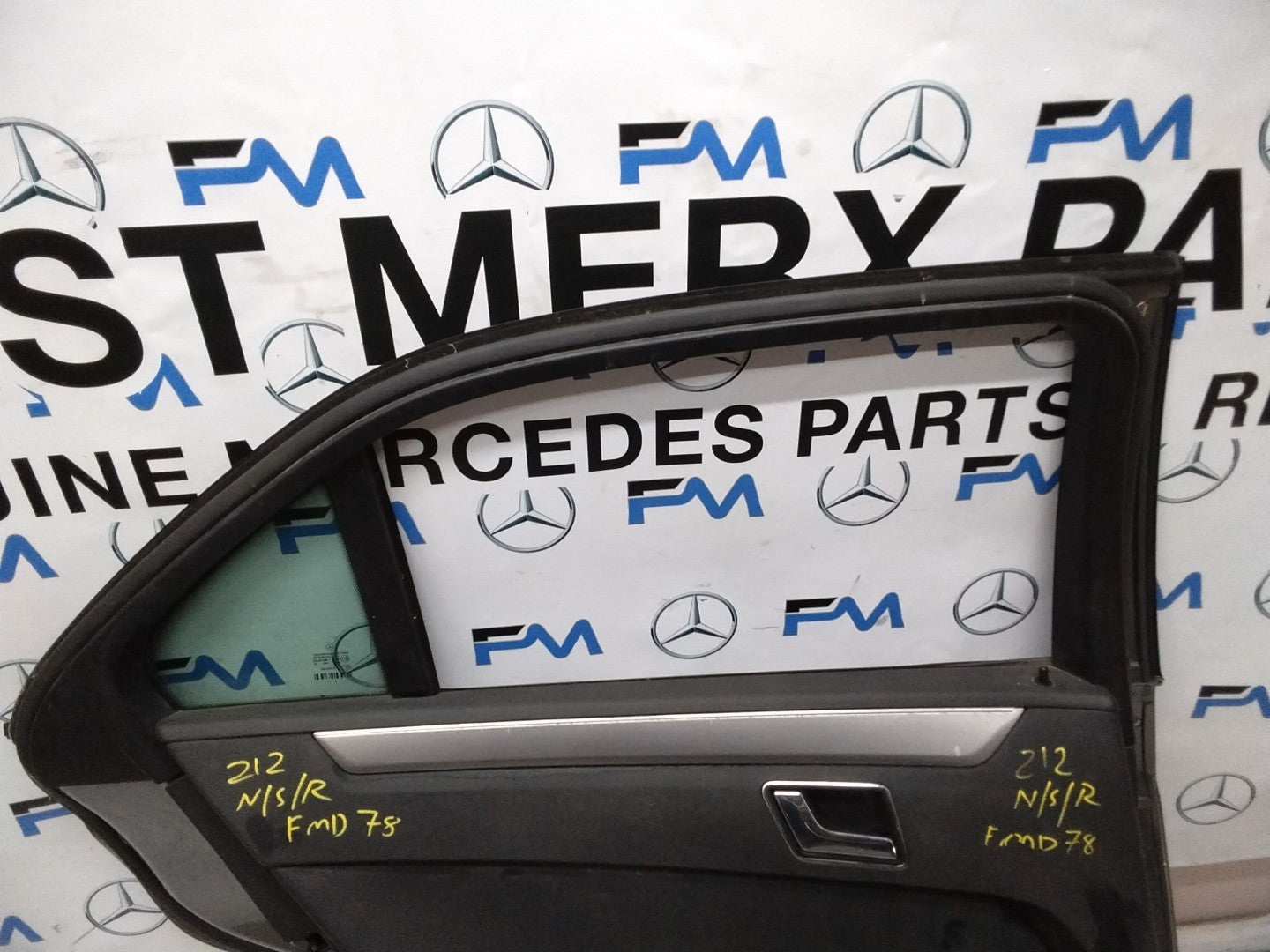 MERCEDES BENZ E-CLASS W212 PASSENGER SIDE REAR DOOR N/S/R COMPLETE SILVER FMD78