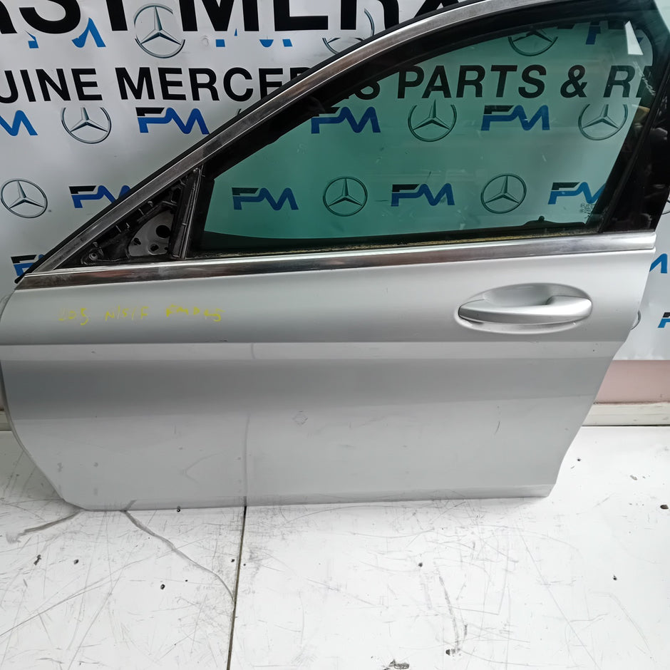 MERCEDES BENZ C-CLASS W205 PASSENGER SIDE FRONT DOOR N/S/F COMPLETE SILVER FMD45