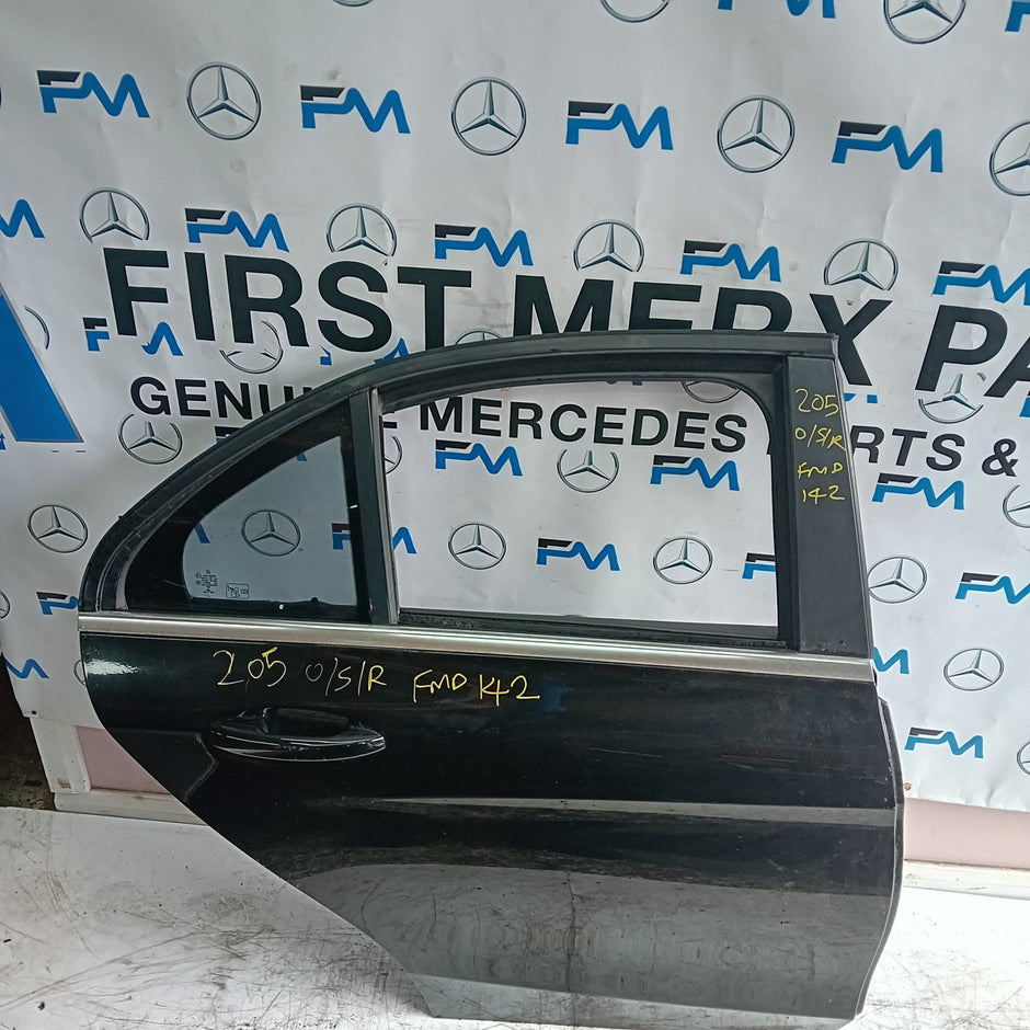 MERCEDES BENZ C-CLASS W205 DRIVER SIDE REAR DOOR O/S/R BLACK COMPLETE FMD142