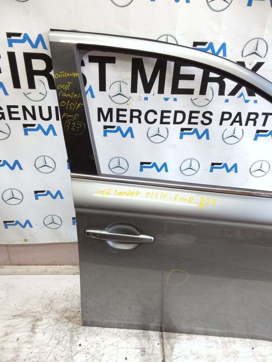 MITSUBISHI OUTLANDER MK3 DRIVER FRONT DOOR OSF GREY 2013 ON  FMD327