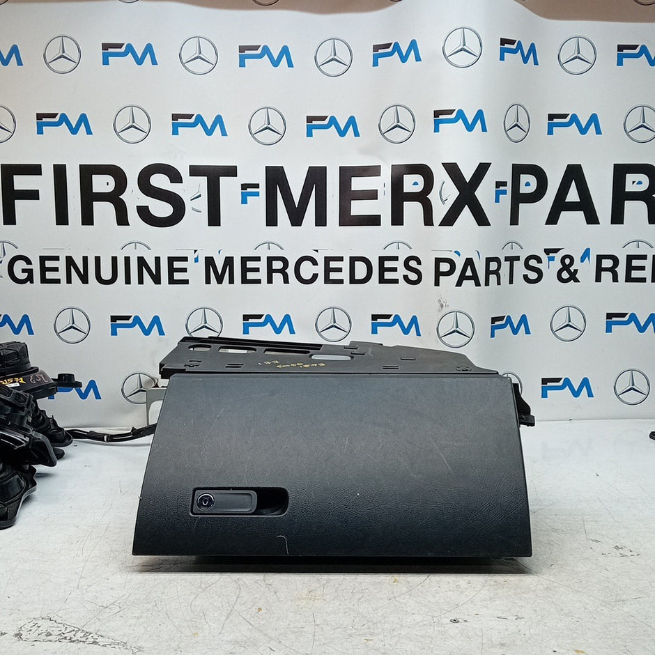 MERCEDES BENZ  A-CLASS W177 DASHBOARD GLOVEBOX  2018 A1776803800 FM001573