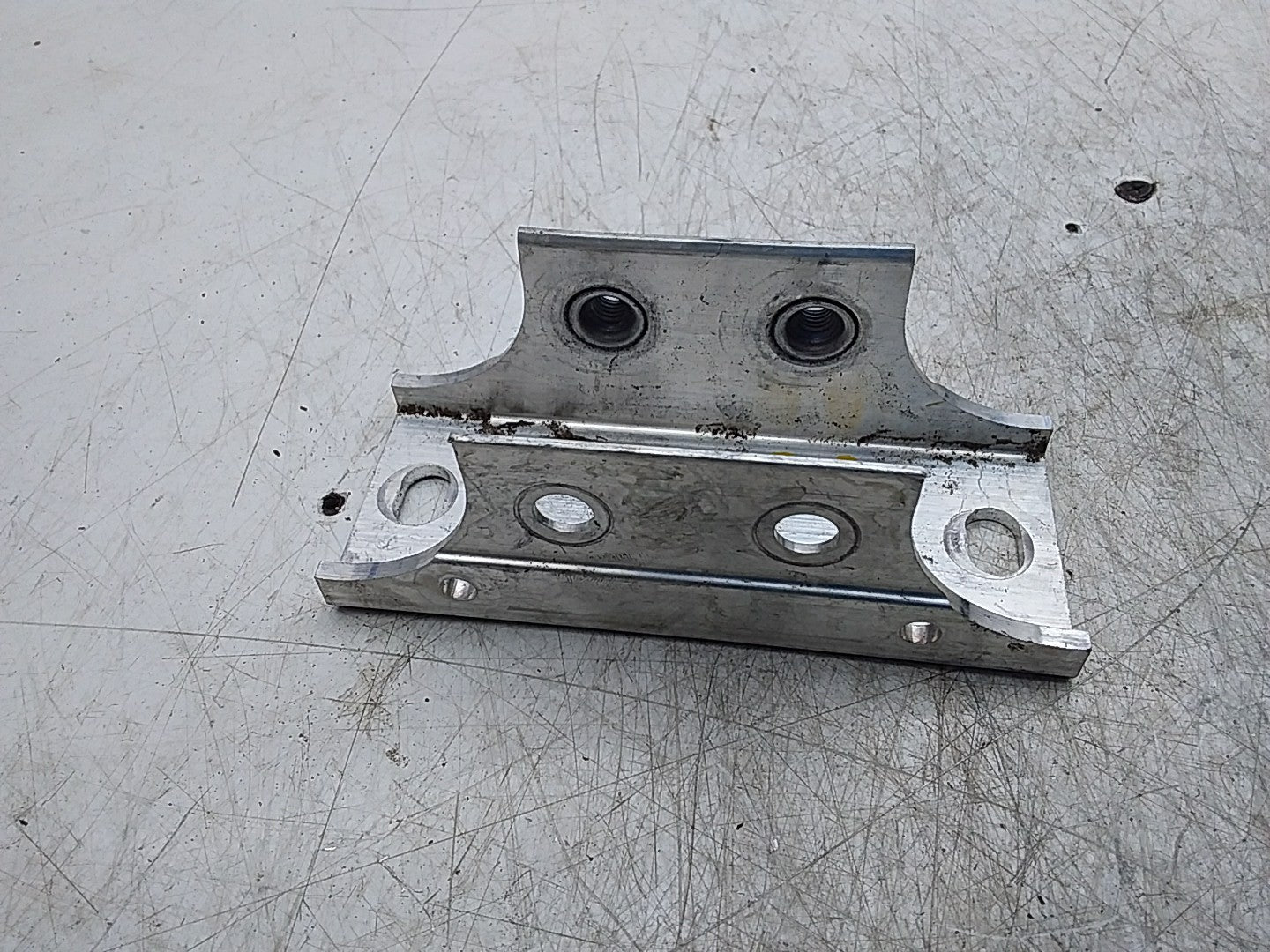 MERCEDES C-CLS W206 REINFORCEMENT MOUNTING RAIL A2066203802 FMR233