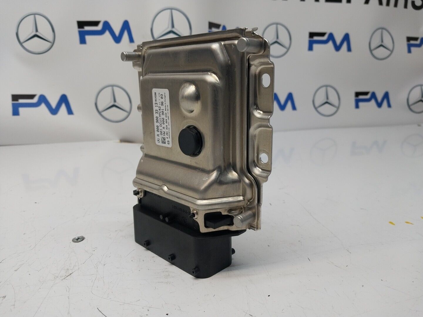 MERCEDES CLASS W205 GLC S CLASS ADBLUE CONTROL MODULE UNIT A0009003313FM00263