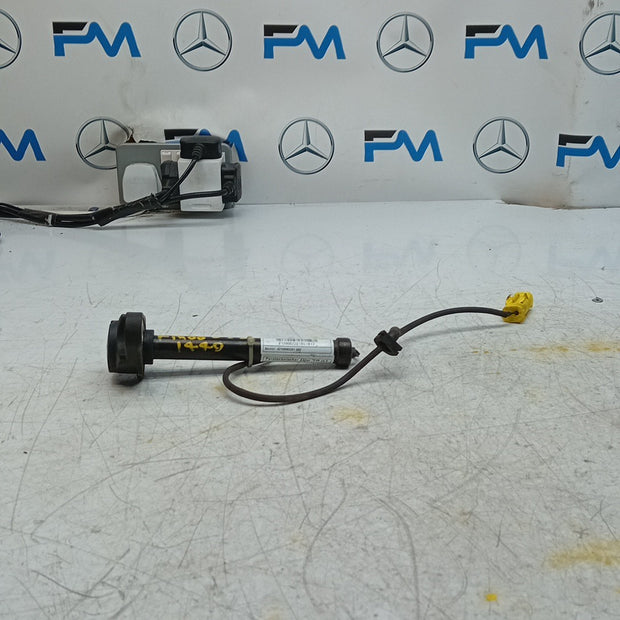 MERCEDES E-CLASS W213 BONNET PEDESTRIAN ACTUATOR A2139062201 2017 FM001440