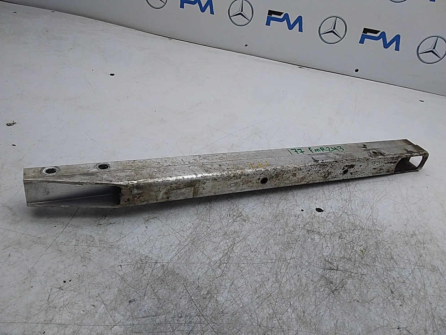 MERCEDES A-CLS W177 FRONT LEFT LOWER SUPPORT BAR A1776225100 FMR243