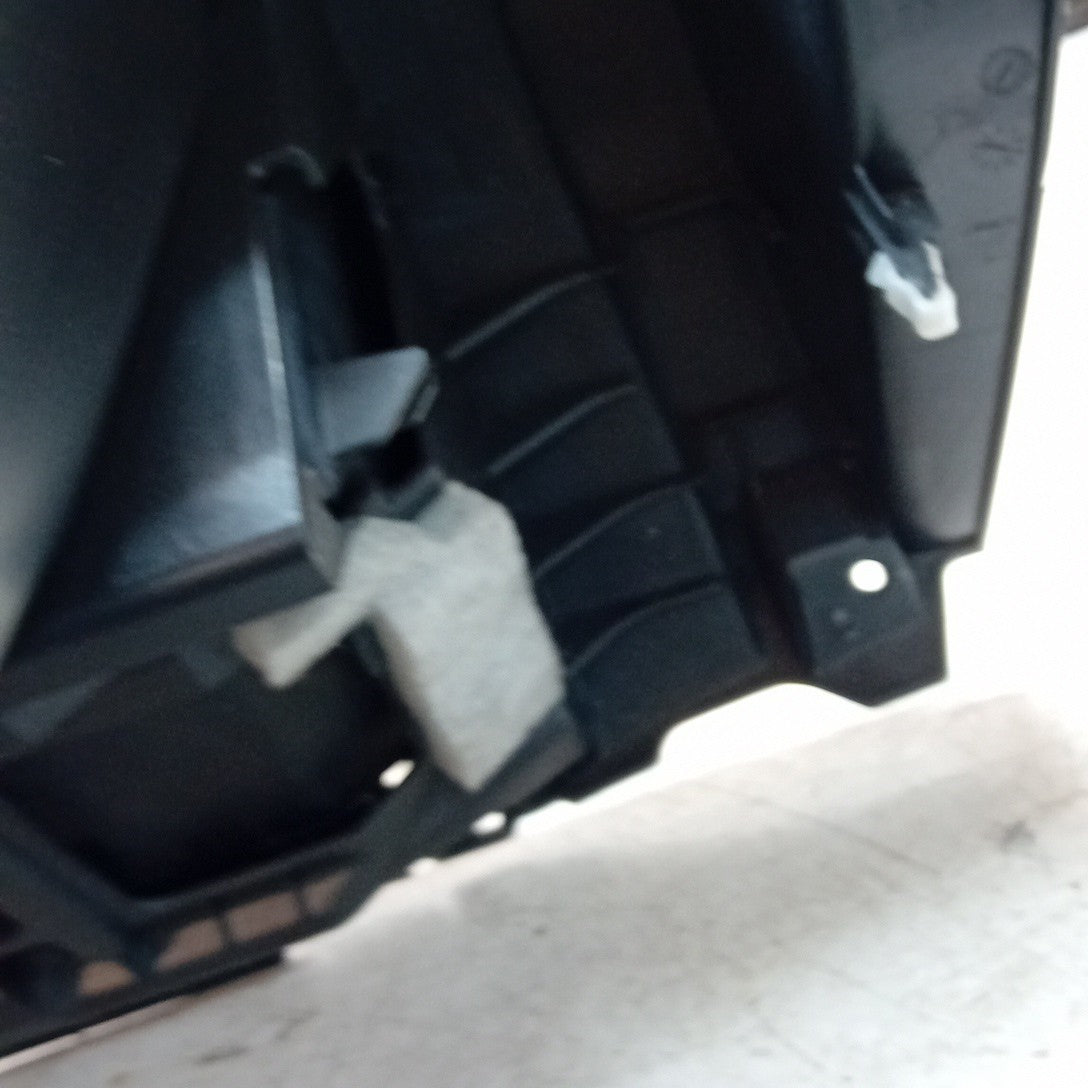 MITSUBISHI OUTLANDER MK3 DASHBOARD GLOVEBOX  2013 8006A345 FM001604