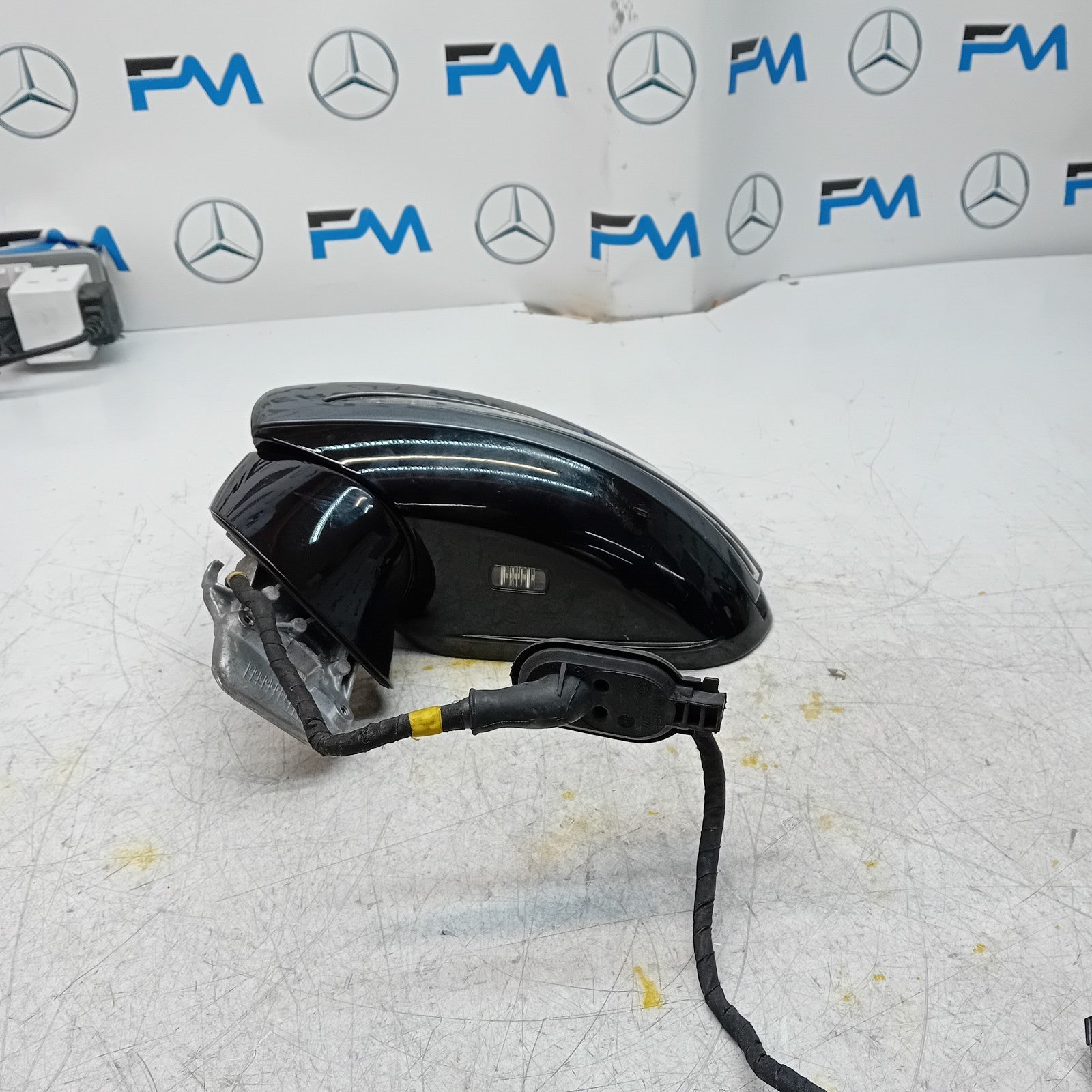 MERCEDES BENZ  E-CLASS W238 PASSENGER WING MIRROR NS GREY PL A2388101300 FMM79