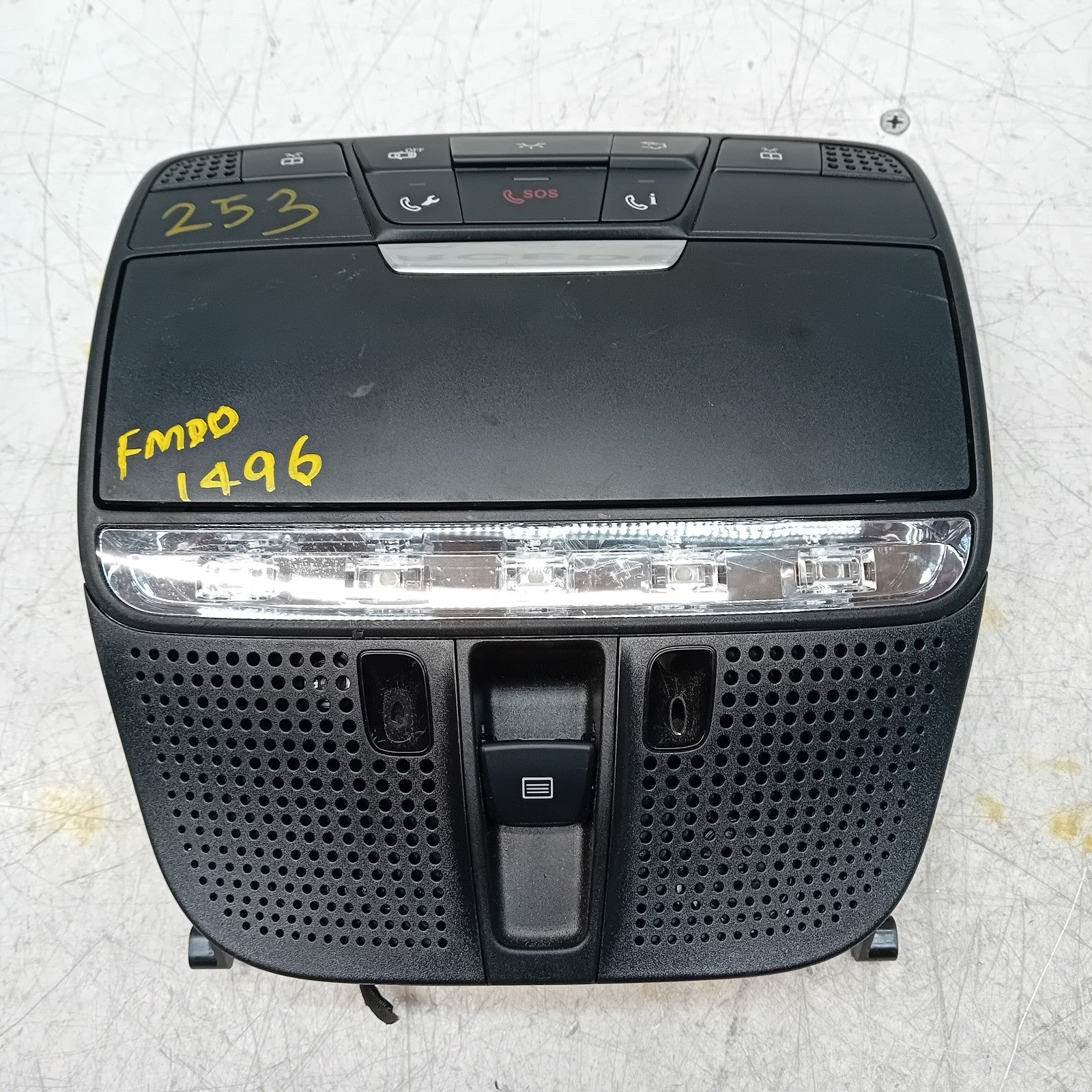 MERCEDES BENZ  GLC W253 MHEV INTERIOR LIGHT A0009008407 2016 ON FM001496