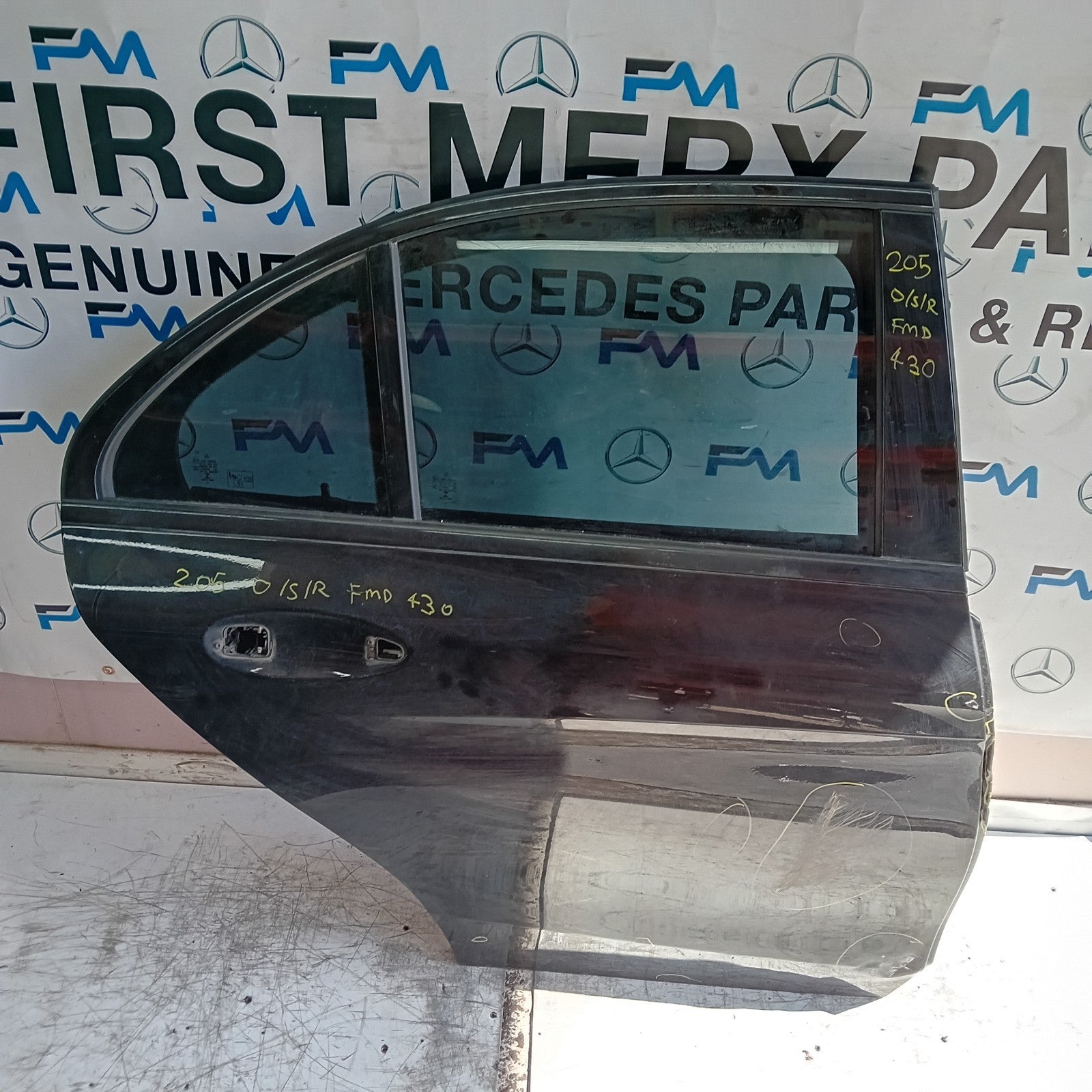 MERCEDES C-CLASS W205 DRIVER REAR DOOR OSR BLACK 2014 ON COMPLETE FMD430