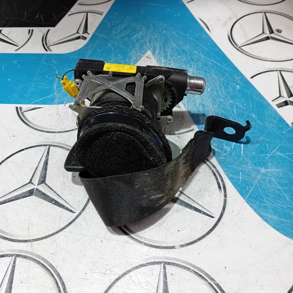 MERCEDES E CLASS SEAT BELT REAR LEFT PASSENGER SIDE W212 2009/2016 A2128605385