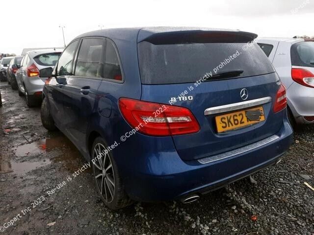 MERCEDES BENZ B-CLASS W246 /BREAKING- HEAD LIGHT , TAIL LIGHT & WING MIRROR