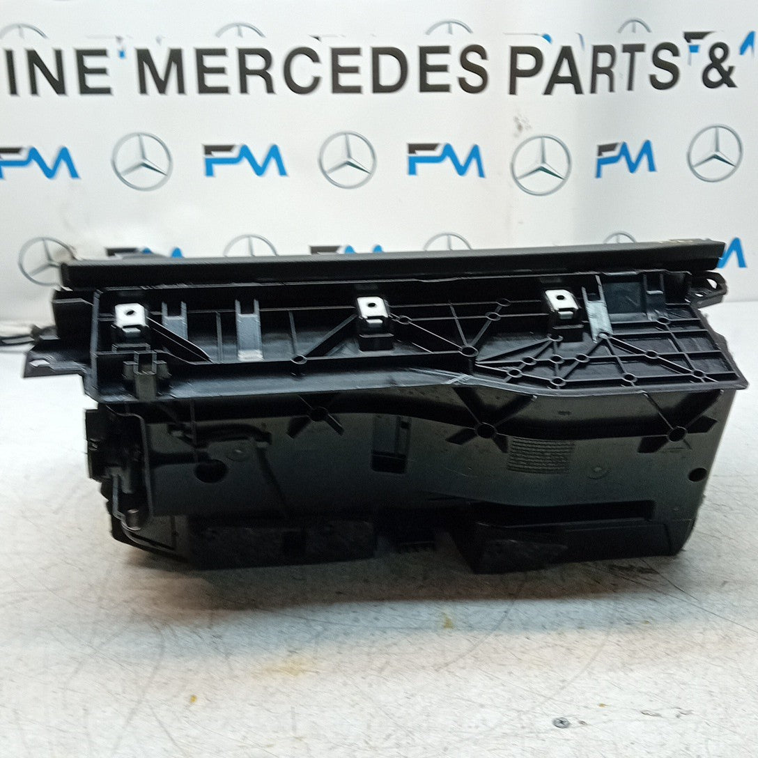 MERCEDES BENZ  E-CLASS W212 DASHBOARD GLOVEBOX  2015 A2126803191 FM001574
