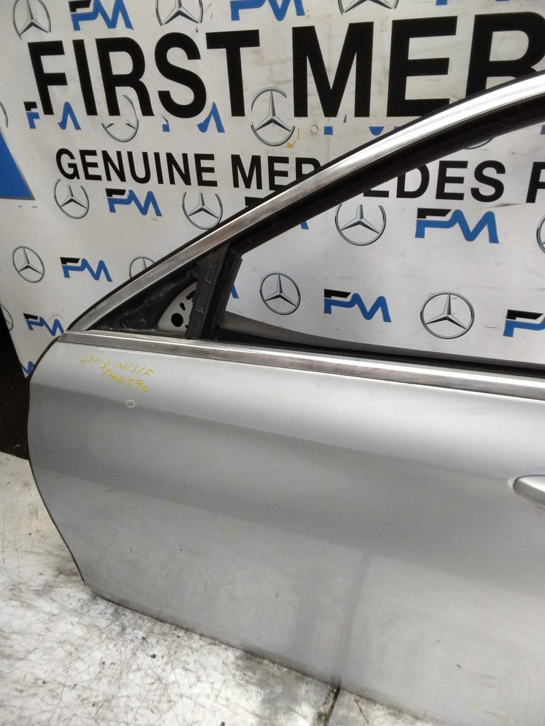 MERCEDES E-CLS W213 SLN PASSENGER FRONT DOOR NSF SILVER 2016-20 COMPLETE FMD594