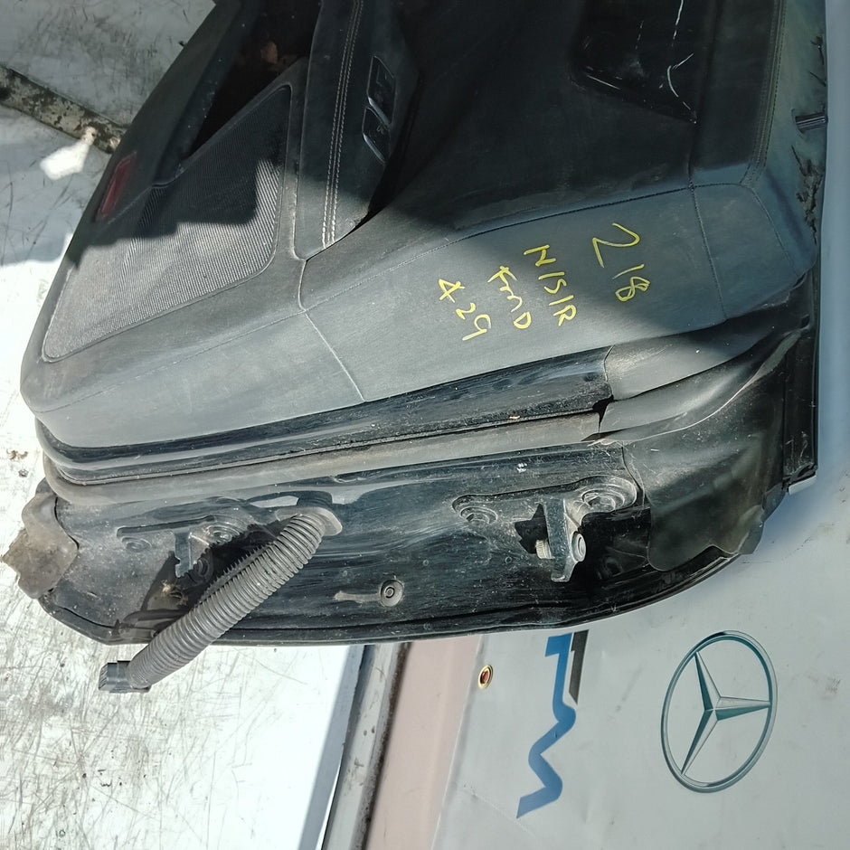 MERCEDES CLS W218 COUPE PASSENGER REAR DOOR NSR BLACK 2011-17 COMPLETE FMD429