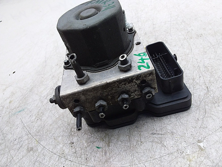 MERCEDES B-CLASS W246 ABS PUMP CONTROL MODULE UNIT A0094316412 FMR311