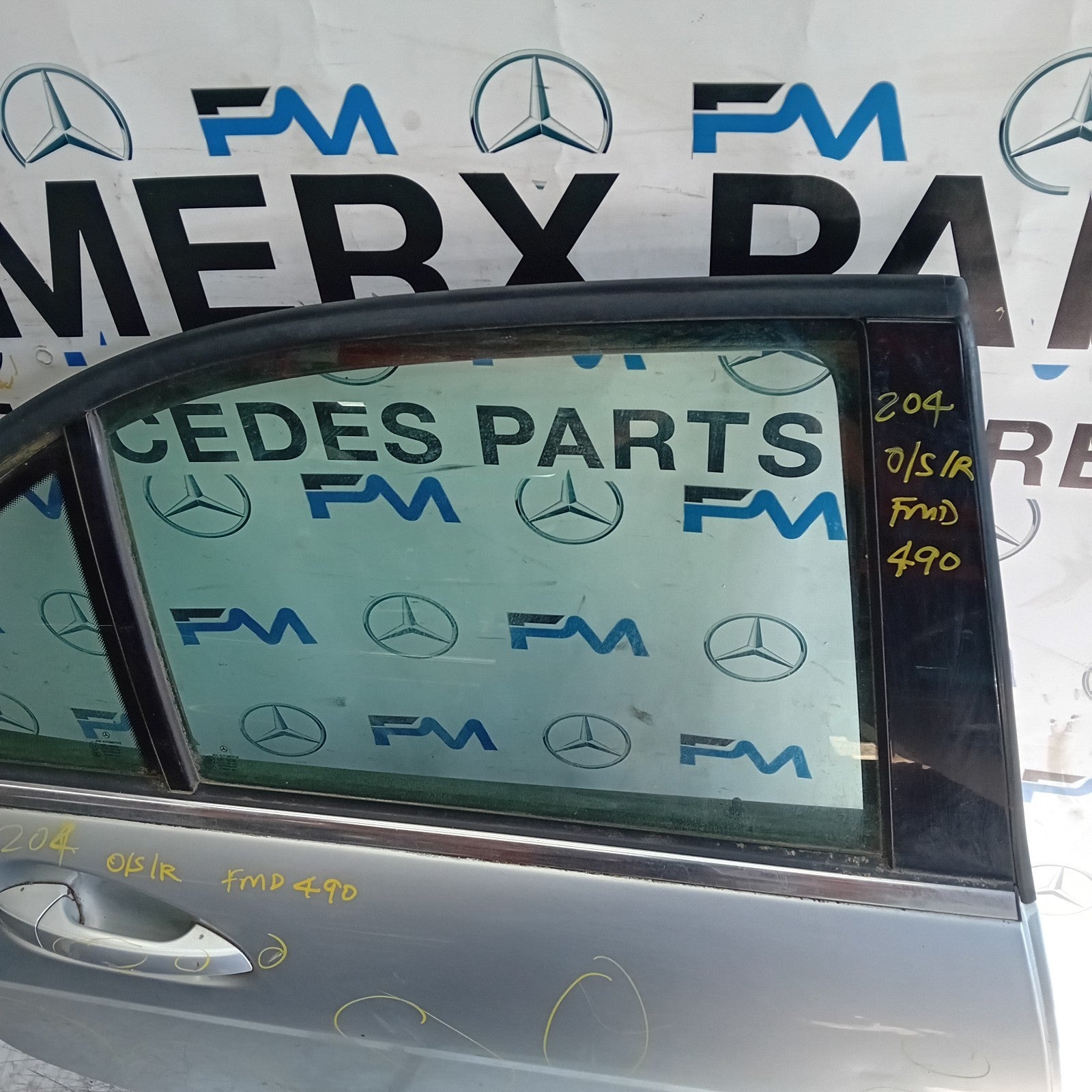 MERCEDES C-CLASS W204 SLN DRIVER REAR DOOR OSR 2011 SILVER COMPLETE FMD490