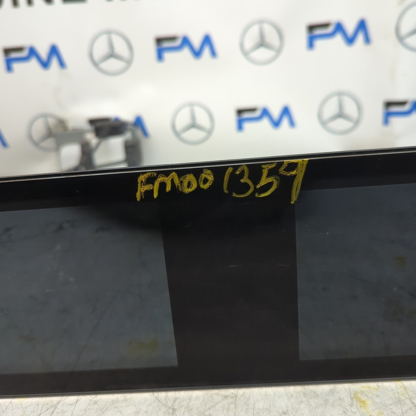 MERCEDES BENZ B-CLASS W247  DISPLAY SCREEN A2479008311 2019 ON FM001359
