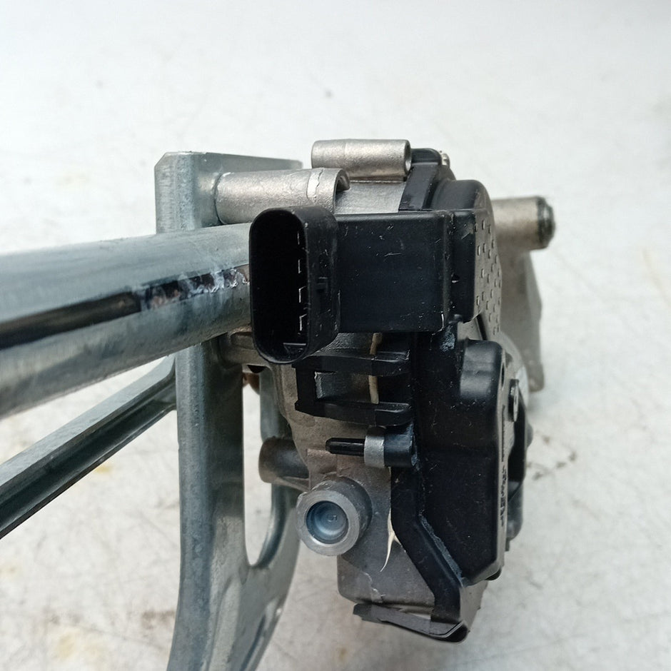 MERCEDES BENZ A-CLASS W177 WIPER MOTOR FRONT AND LINKAGE A1778206801 FM001600