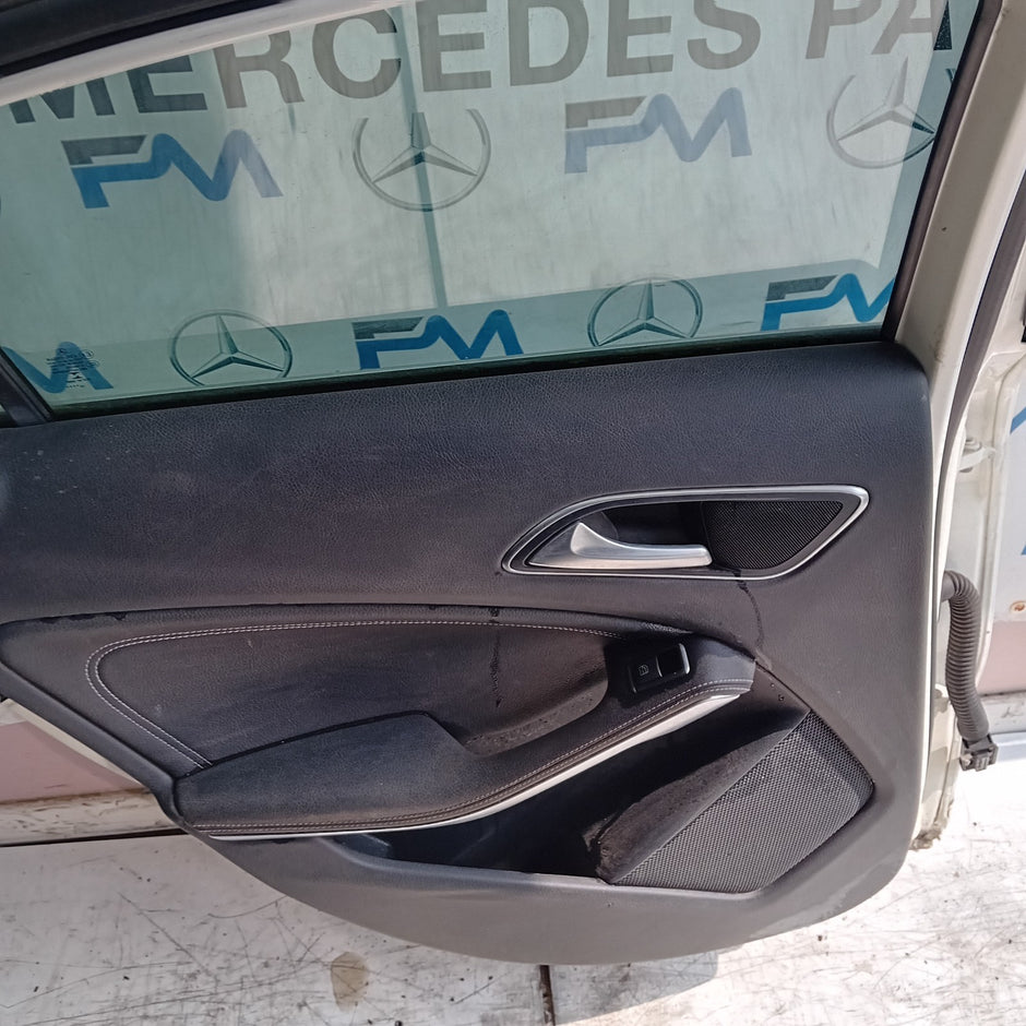MERCEDES A-CLASS W176 PASSENGER REAR SIDE DOOR NSR 2012-18 WHITE COMPLETE FMD280