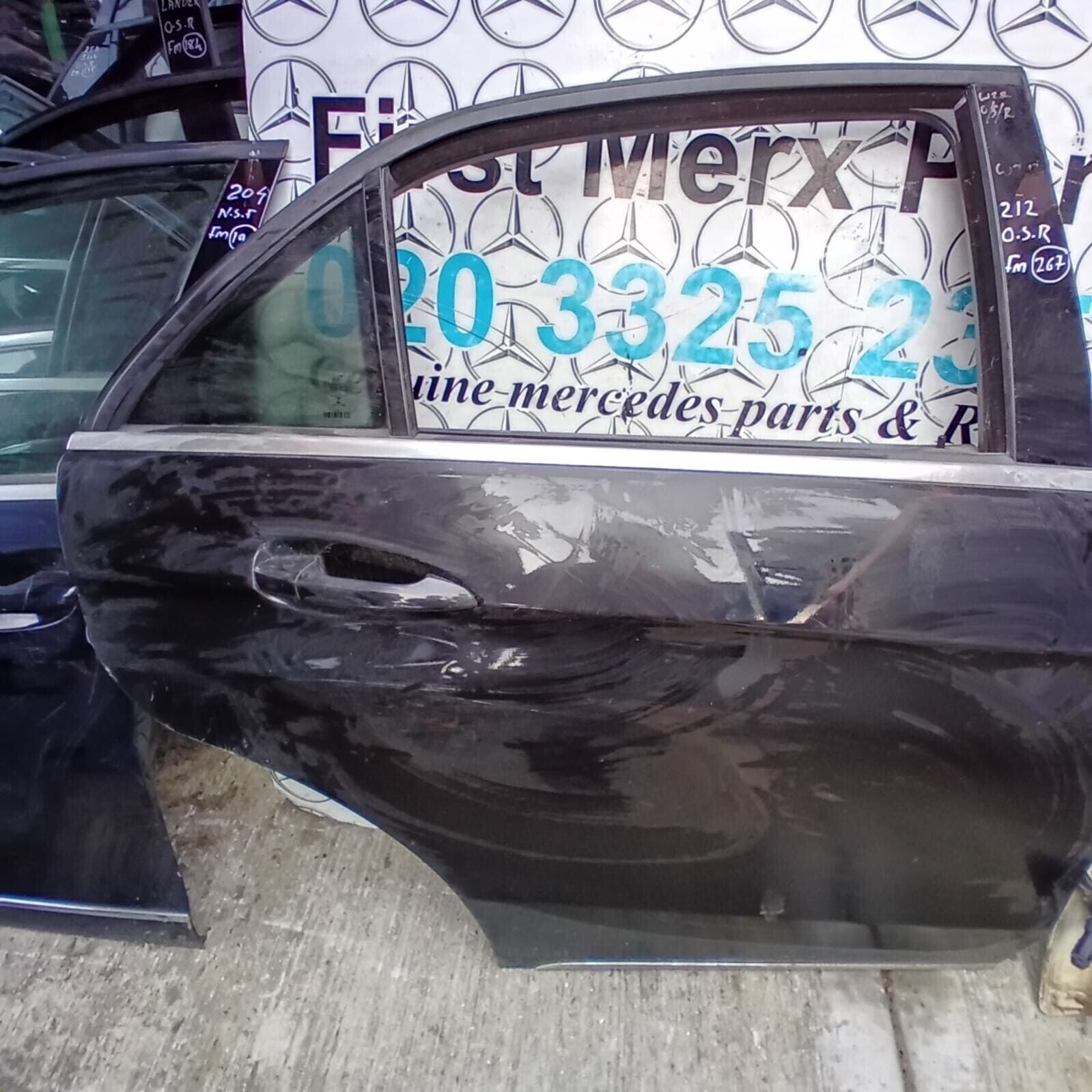 MERCEDES BENZ E-CLASS W212 DRIVER SIDE REAR DOOR ( OFF SIDE REAR )