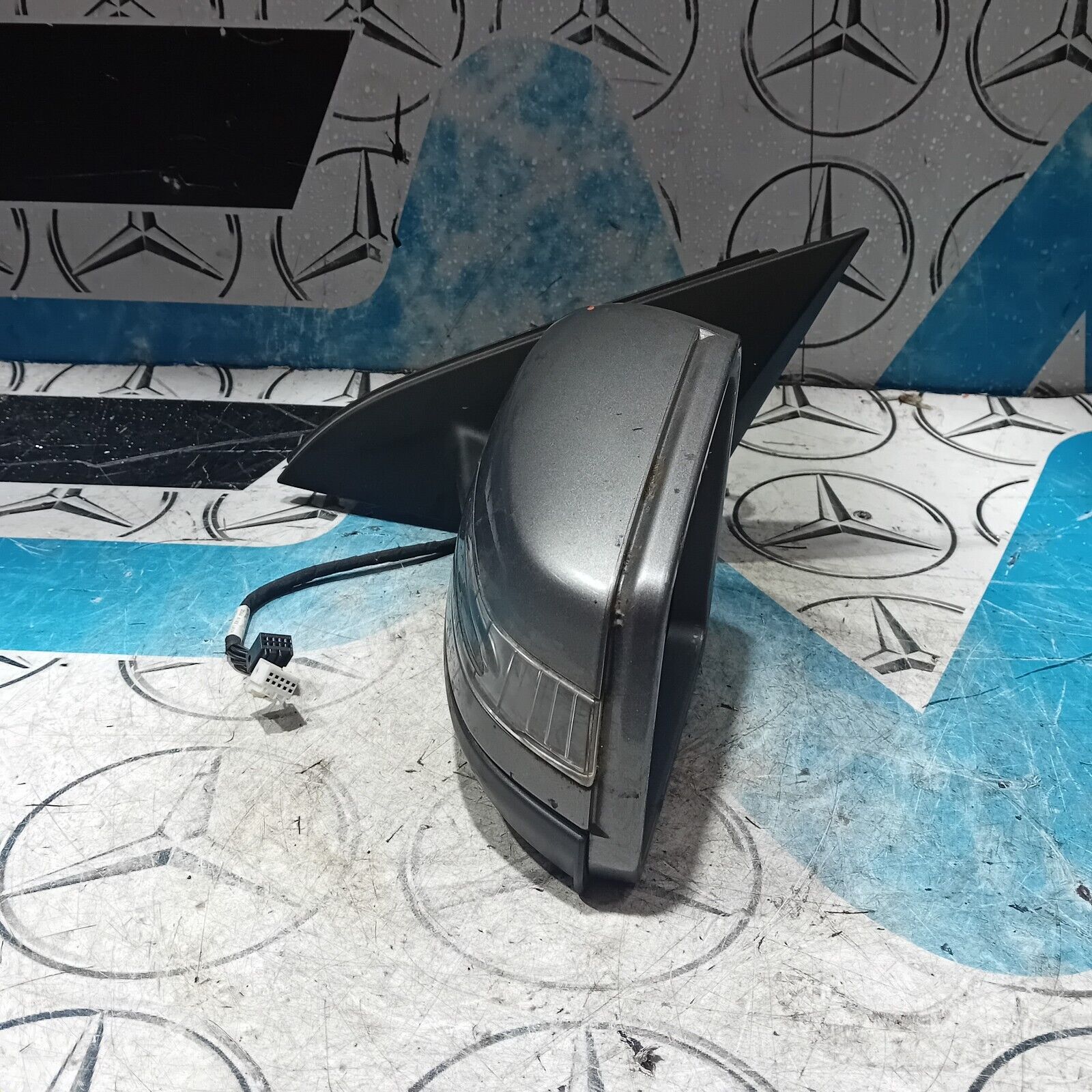 MERCEDES A CLASS WING MIRROR MANUAL FOLDING LEFT SIDE IN GREY/893 W176 MK3 2013