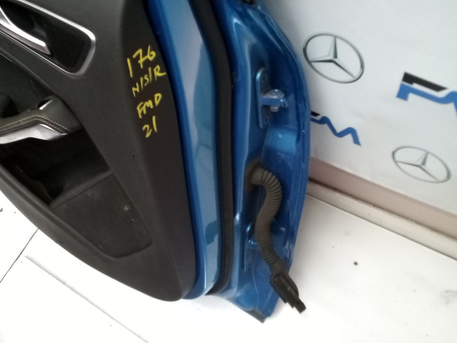MERCEDES BENZ A CLASS W176 PASSENGER SIDE REAR DOOR ( NEAR SIDE REAR ) FMD21