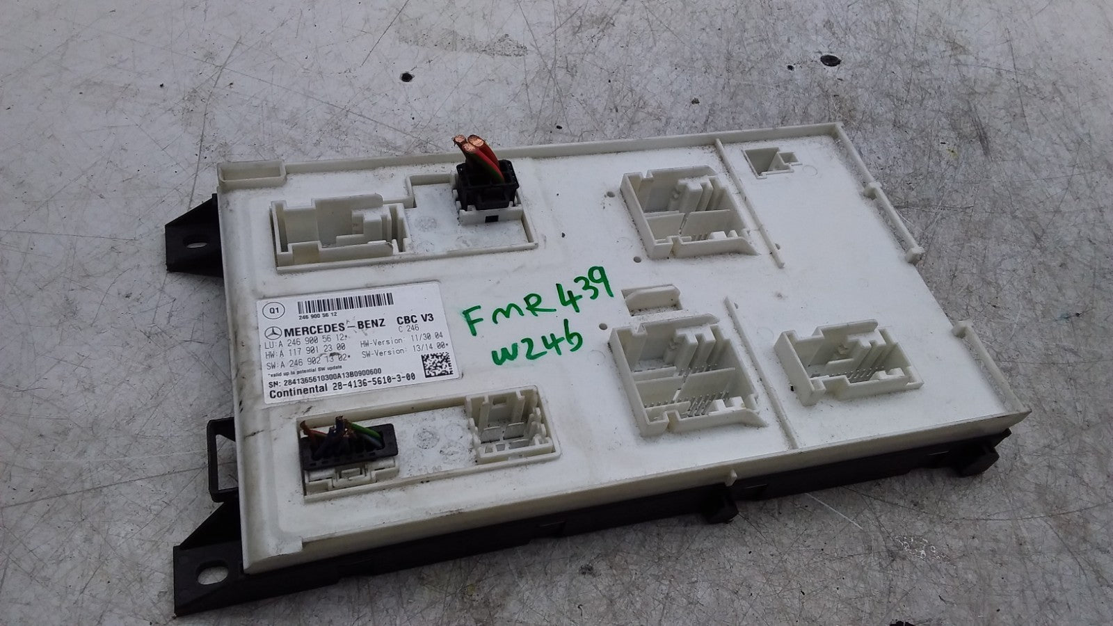 MERCEDES BENZ B-CLASS W246 BCM BODY CONTROL MODULE ECU A2469005612 FMR439