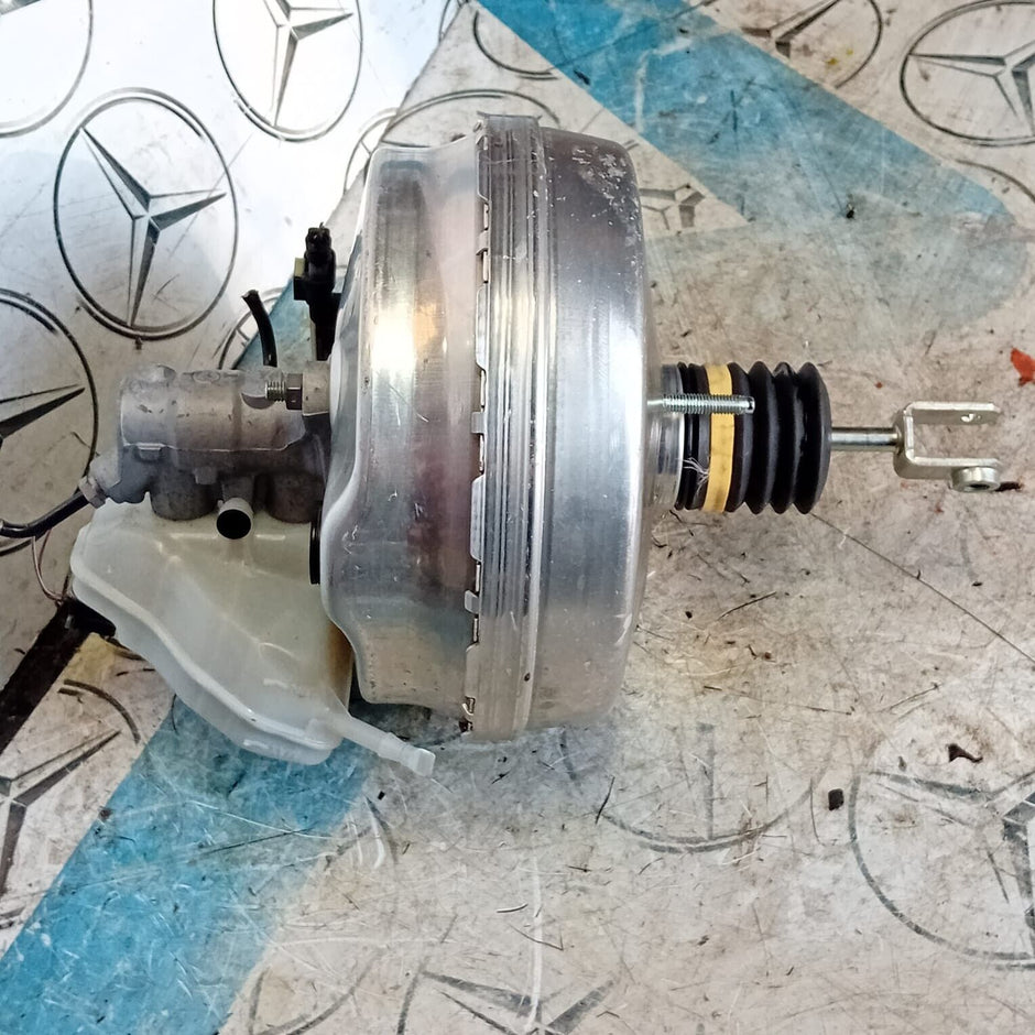 MERCEDES BENZ E-CLASS W213 BRAKE SERVO BOOSTER MASTER CYLINDER A2134300530