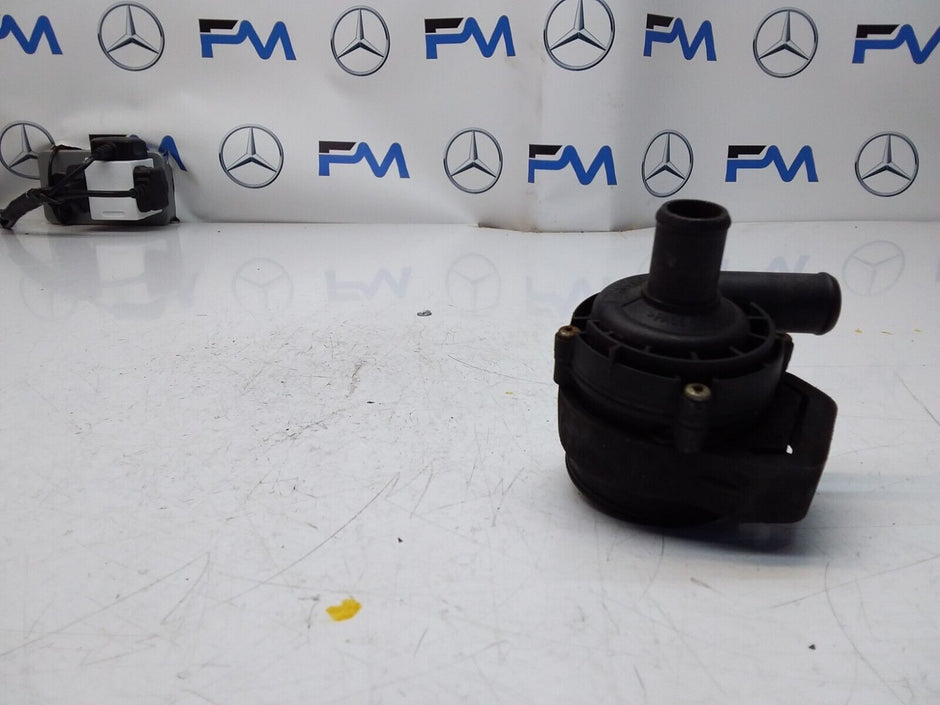 Mercedes E-CLASS W211 ELECTRIC COOLANT WATER PUMP A2118350028 FM00604