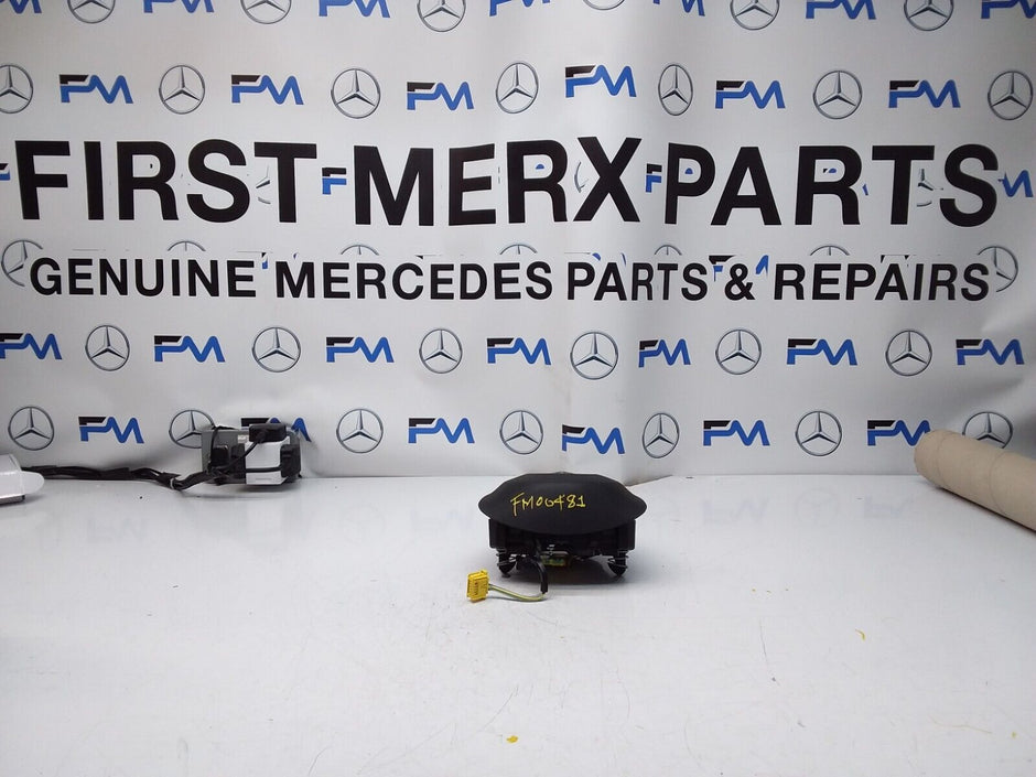 MERCEDES C-CLASS W205 STEERING WHEEL AIRBAG 308998798162-AE FM00481